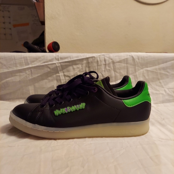 Adidas Stan Smith 'Marvel Hulk Smash' - Picture 3 of 8